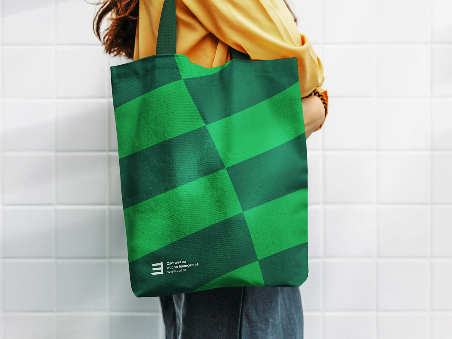 Zefページ ZEF - Studio Size